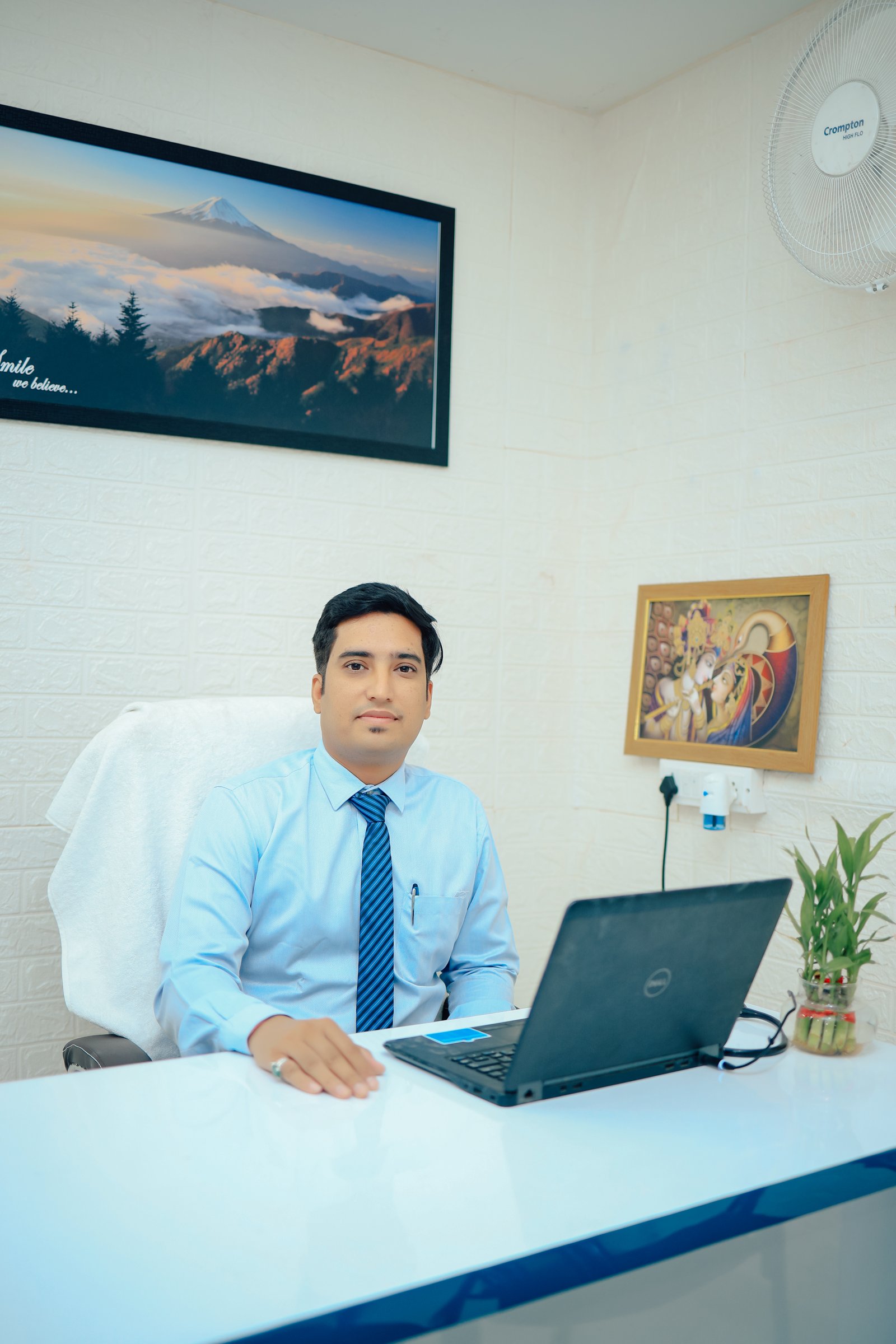 Dr. Dr. Krishna Pastaria